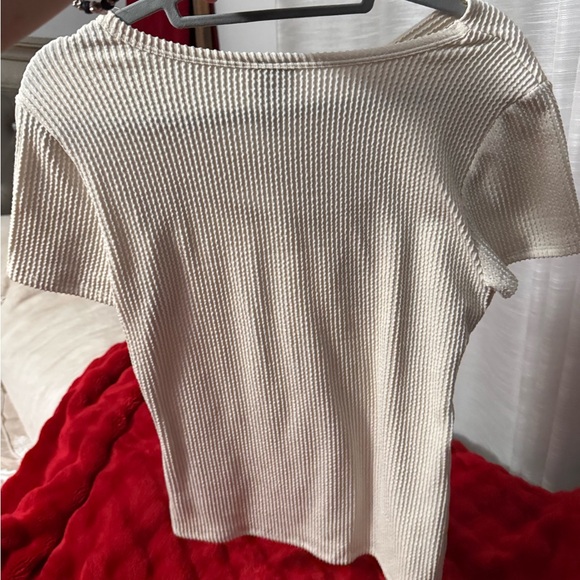 Daytrip Cream Textured Women's Blouse - Picture 7 of 8